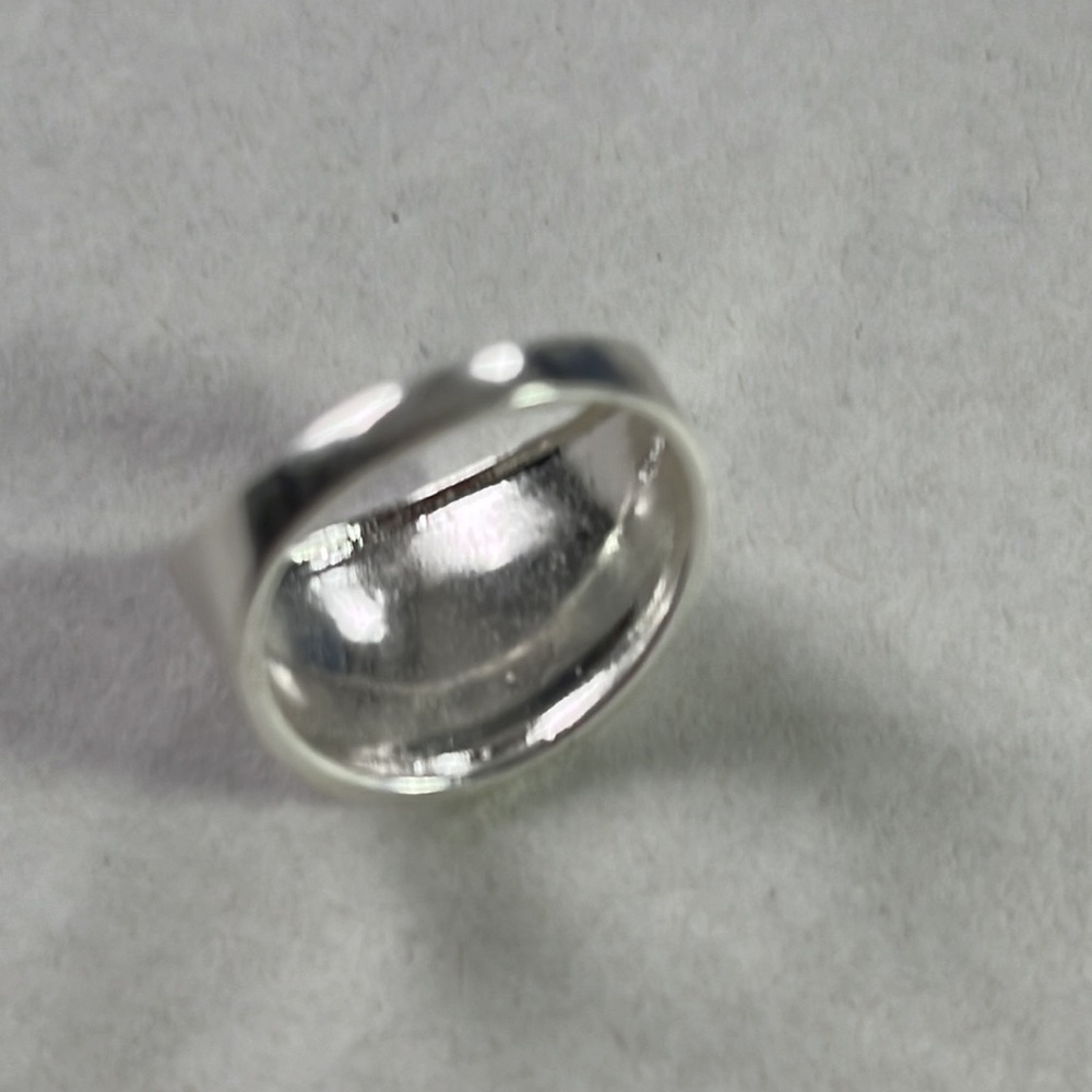 Sterling silver concave band ring size 7 high polished finish - Picture 2 of 5